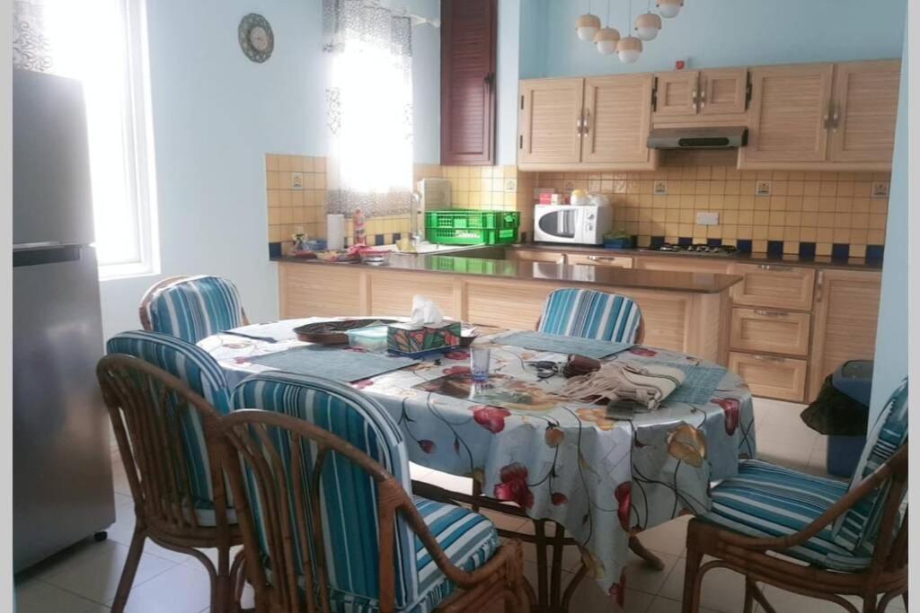 Well Equipped Peaceful 3 Bedroom Apartment Flic en Flac Luaran gambar